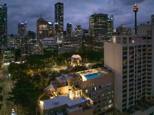 Hyde Park Plaza – Rooftop